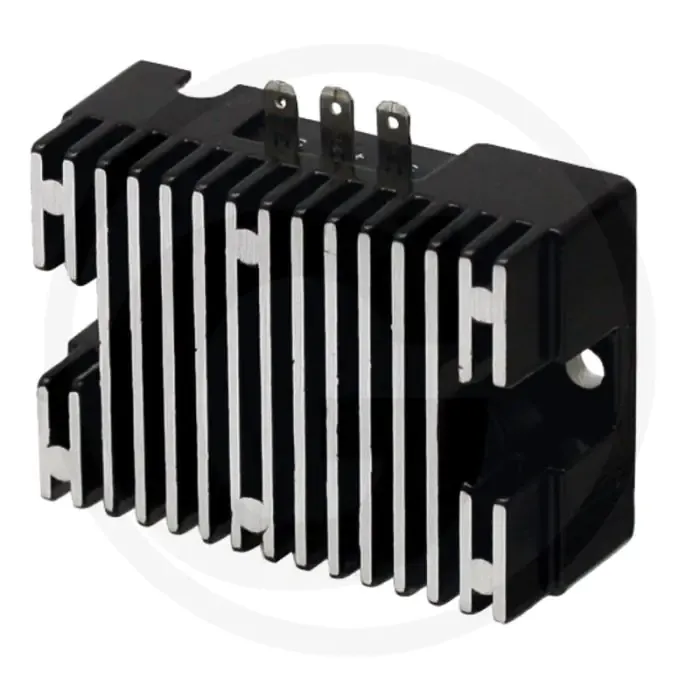 Spanningsregelaar (10A, 12V (negatief)) Speciale Aanbieding
