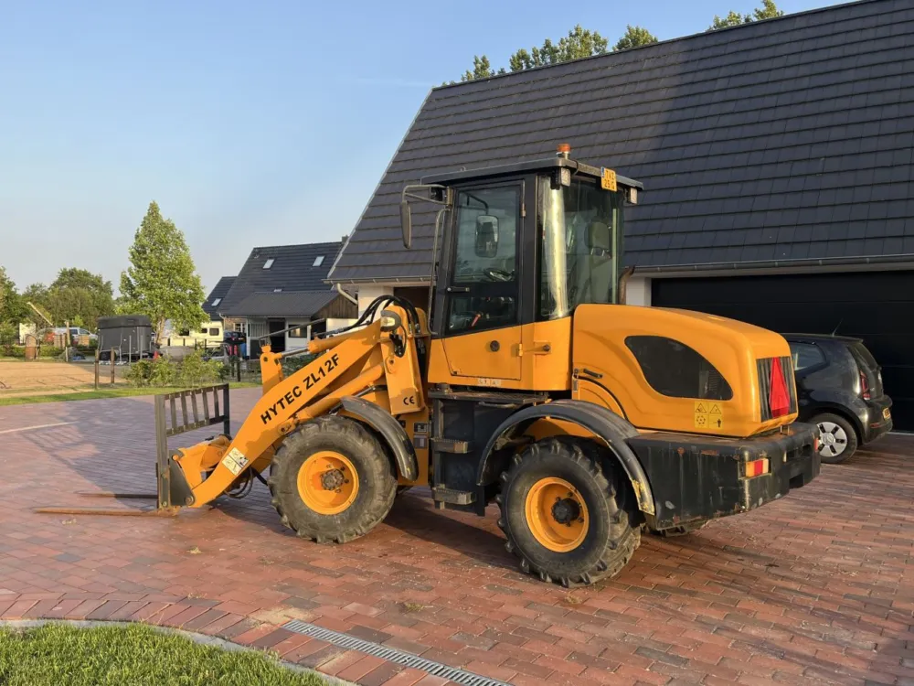 Beperkte Voorraad HYTEC ZL12F shovel / wiellader bouwjaar 2019 – cabine – palletvo