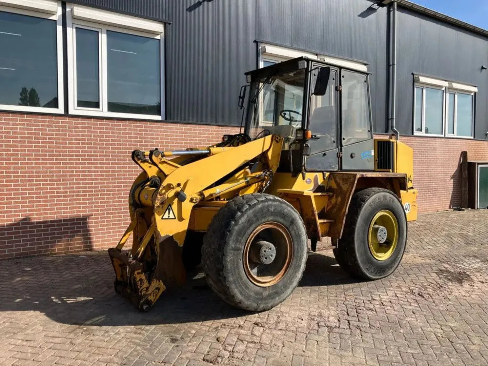 Weekendaanbieding Ahlmann AS14