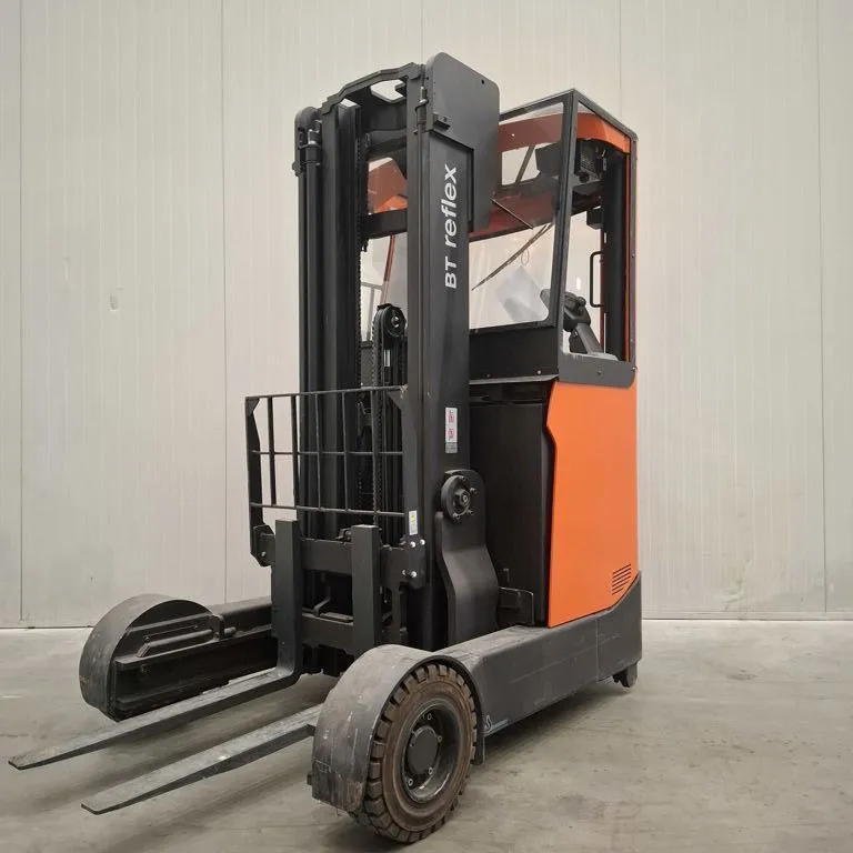TOYOTA RRE160HR (met buitenbanden) Voordeelprijs