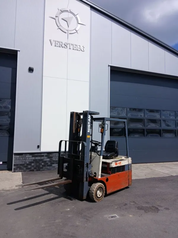 Nissan E15 triplo met sideshift Accu 70%!!! Populair