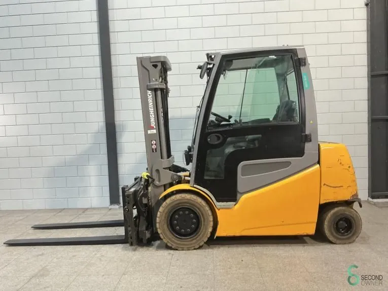 Uitverkoop Heftrucks Elektrisch Jungheinrich EFG 535k 2017 Triplex