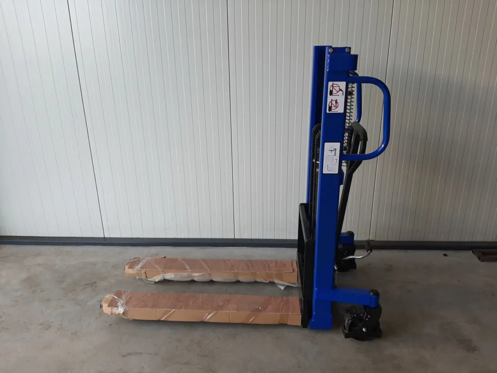 Betrouwbaar Handmatige stapelaar 1000 mm 1000 kg nieuw